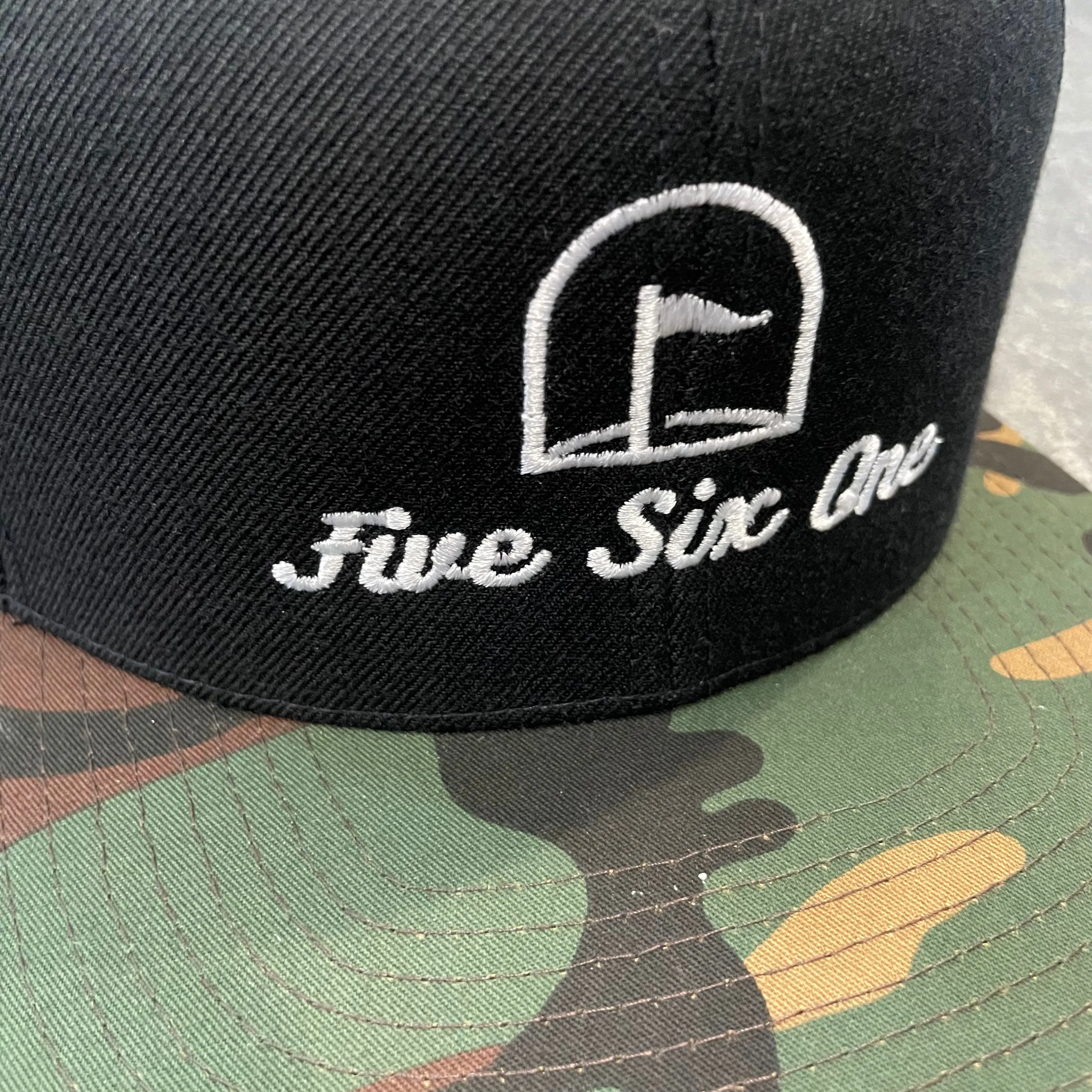 561 Hat Snapback Golf Camo/Black/White