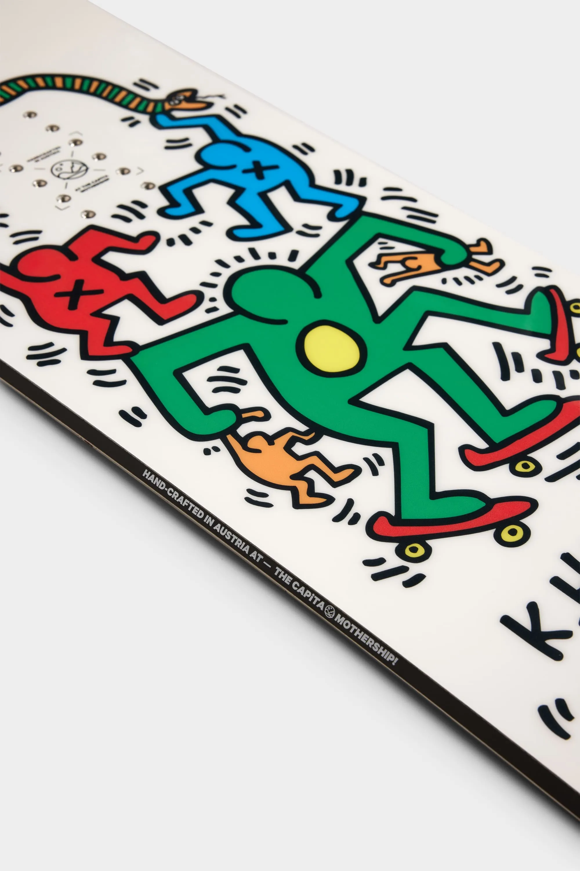 686 x Keith Haring Outerspace Living Snowboard