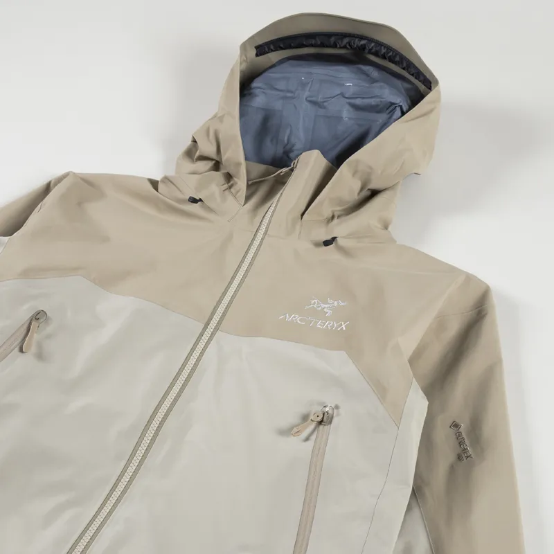 Arc'teryx Beta AR GORE-TEX Jacket Smoke Bluff