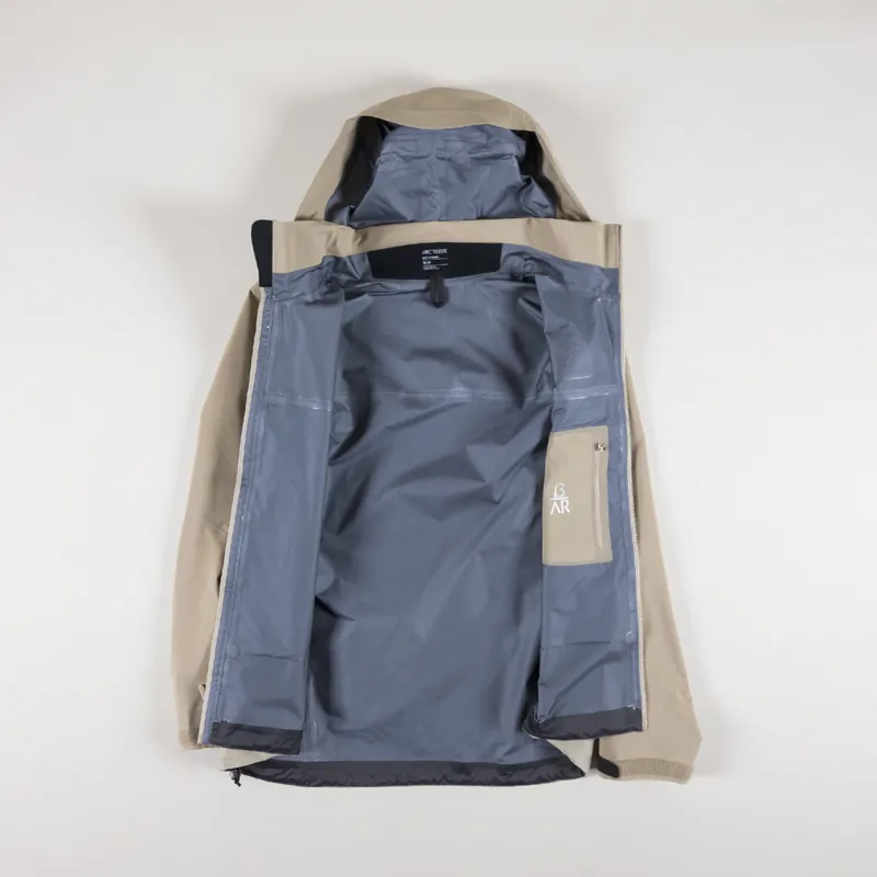 Arc'teryx Beta AR GORE-TEX Jacket Smoke Bluff