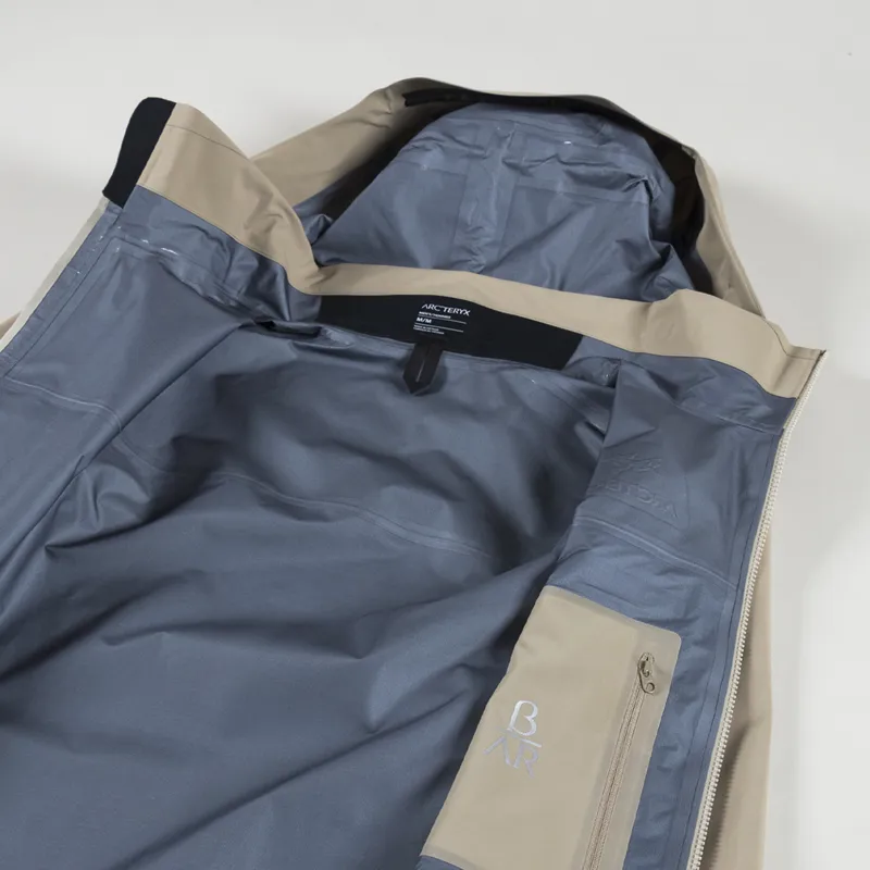 Arc'teryx Beta AR GORE-TEX Jacket Smoke Bluff