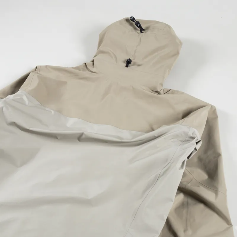 Arc'teryx Beta AR GORE-TEX Jacket Smoke Bluff