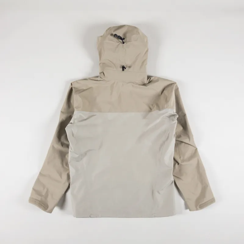 Arc'teryx Beta AR GORE-TEX Jacket Smoke Bluff