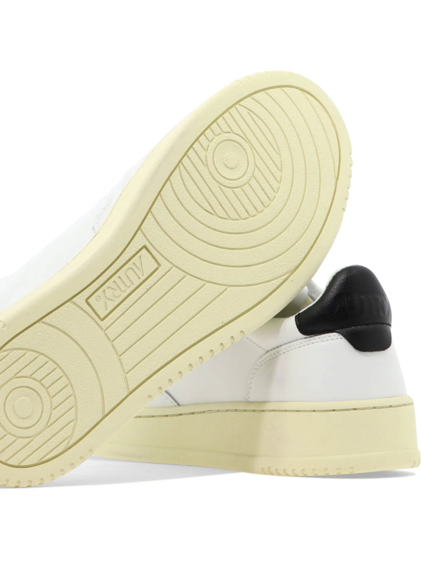 Autry Sneakers & Slip On