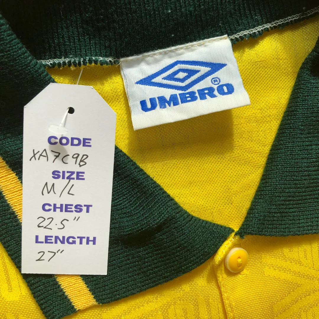 Brazil 1993/1994 Umbro Home Football Shirt Medium/Large