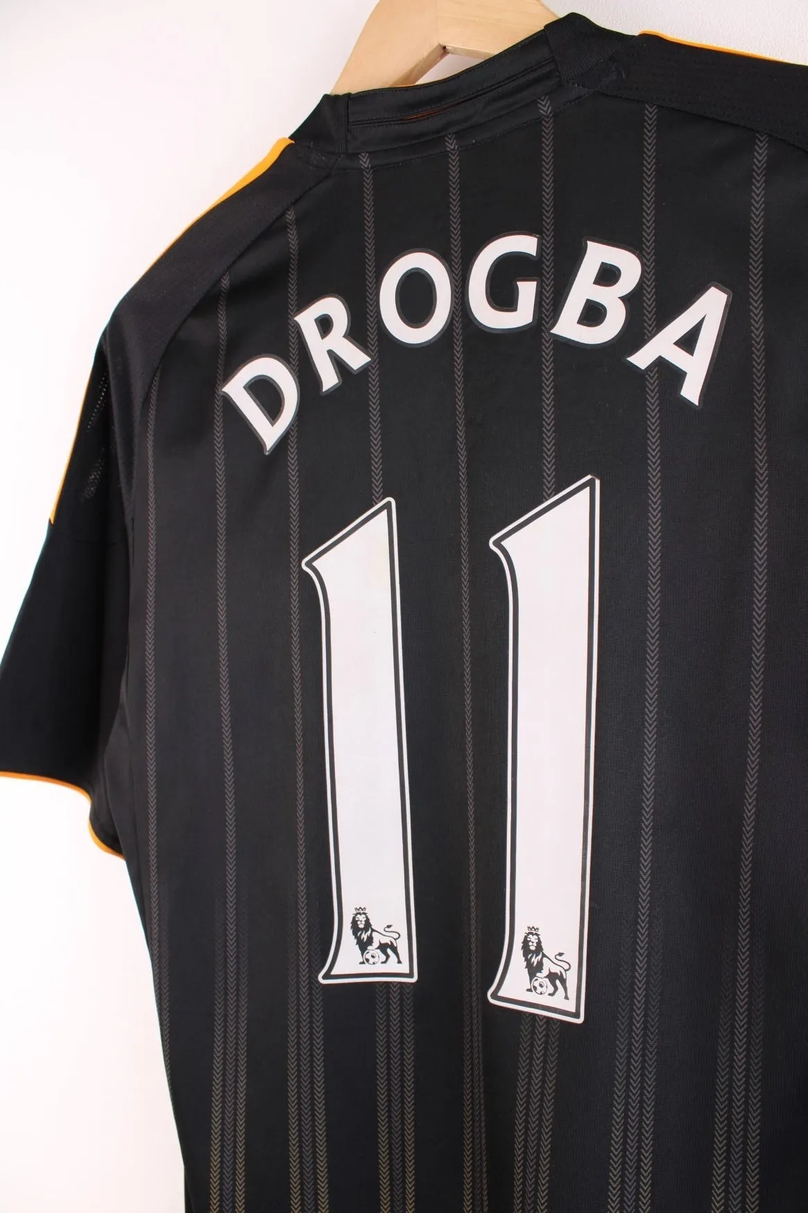 Chelsea 2010/11 Drogba Football Shirt