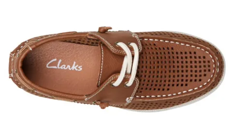 Clarks ADRIAN Tan