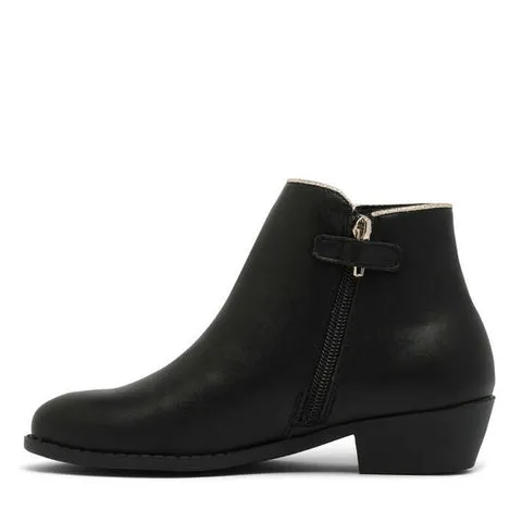 Clarks JADA Black/gold trim