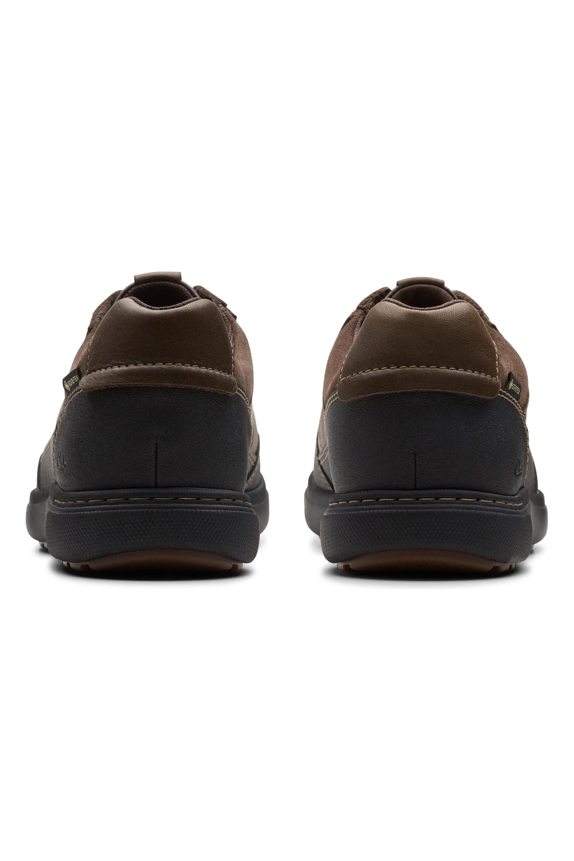 Clarks Mapstone Lo GTX Waterproof in Dark Brown