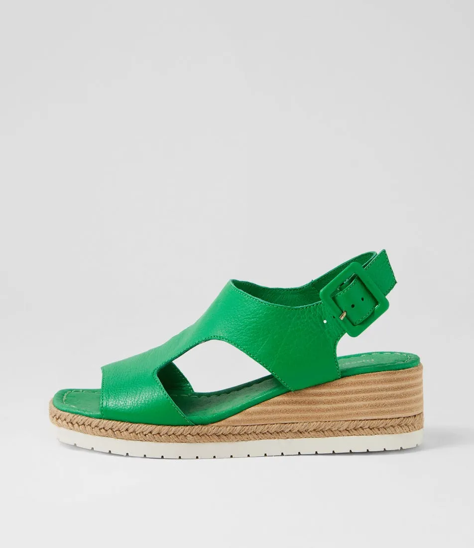 DJANGO & JULIETTE Ippa Bright Emerald Leather Sandals