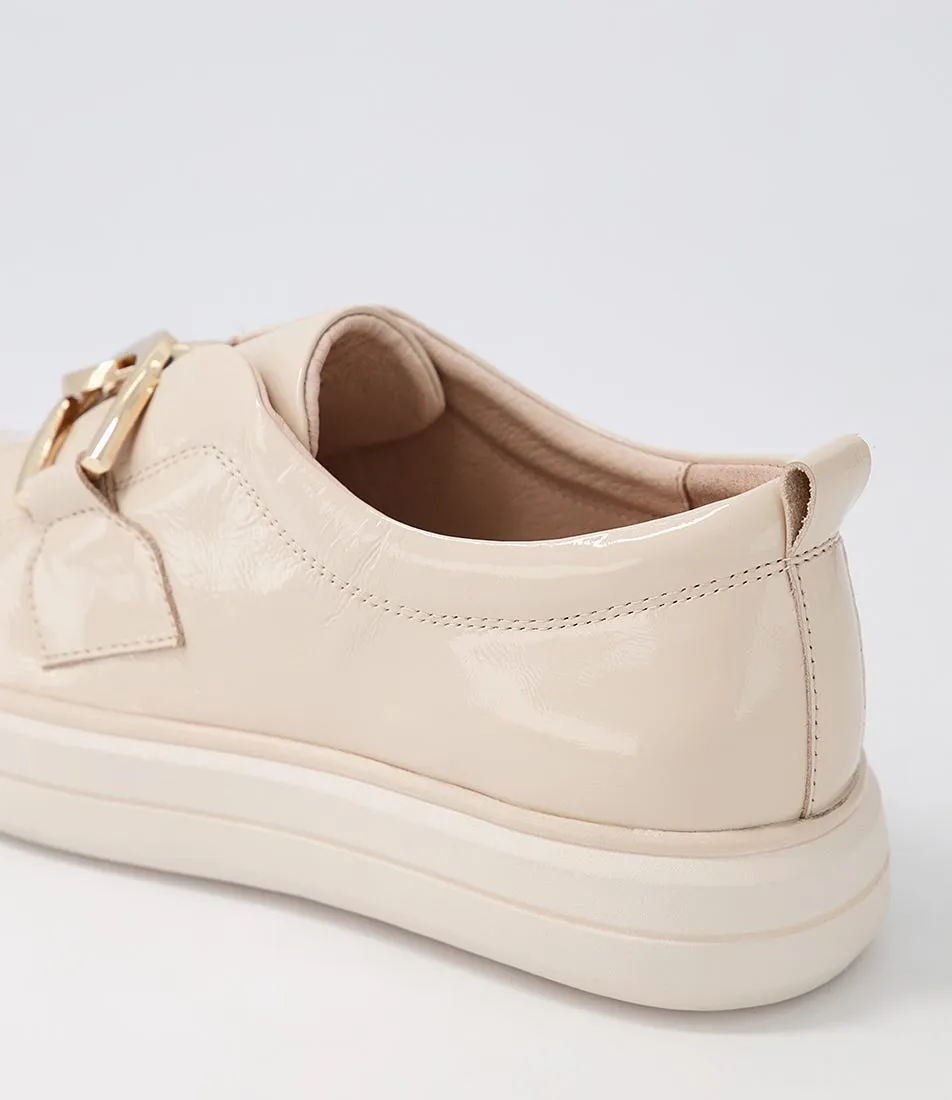 DJANGO & JULIETTE Yachi Latte Vanilla Patent Leather Sneakers