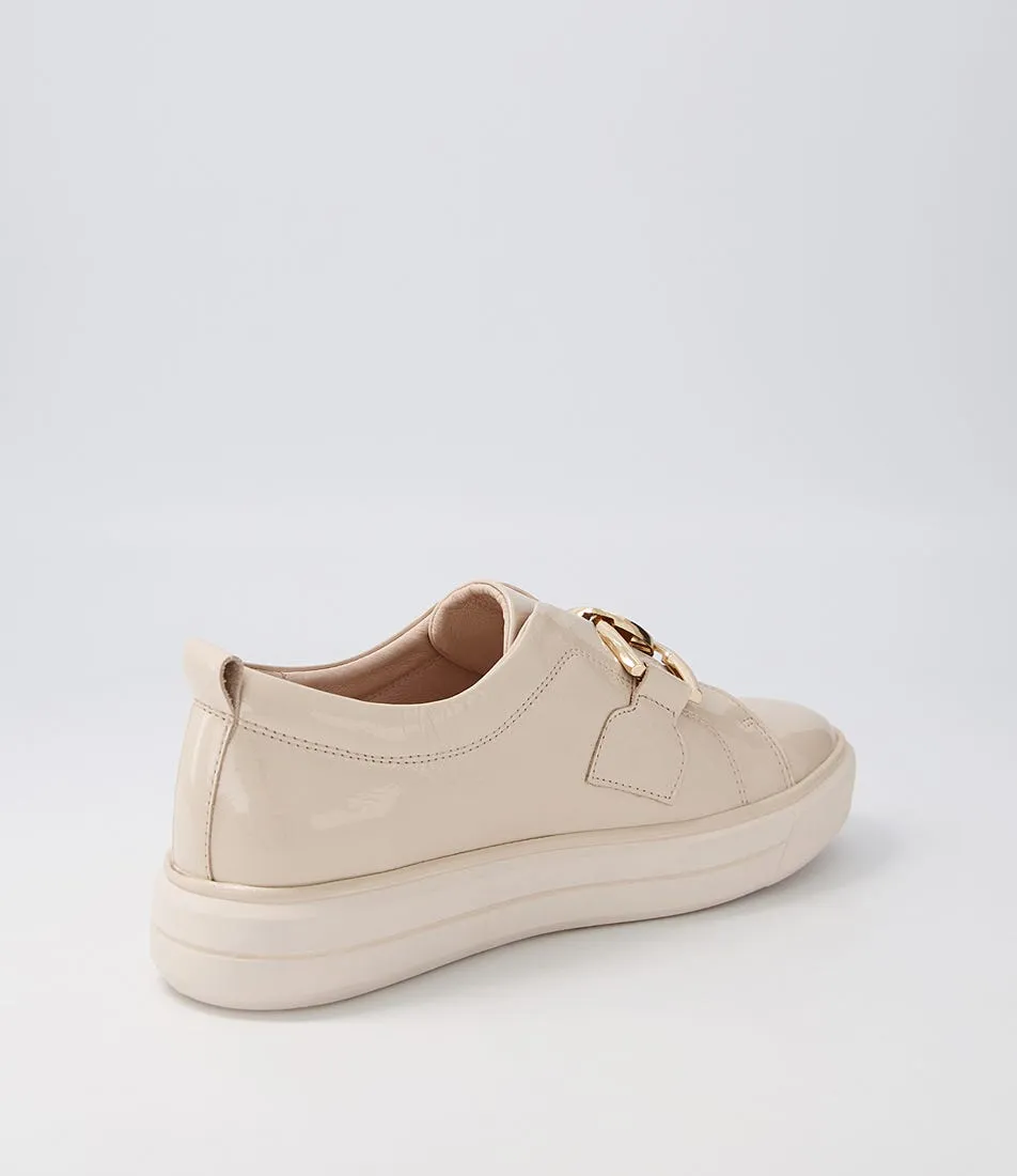 DJANGO & JULIETTE Yachi Latte Vanilla Patent Leather Sneakers