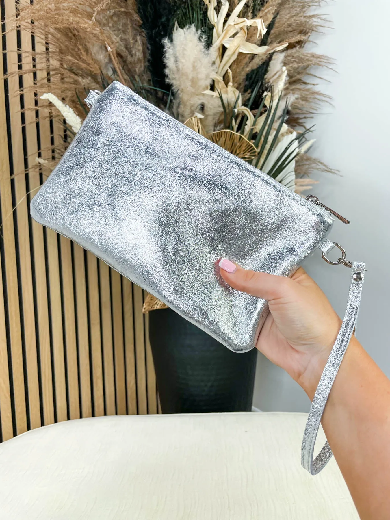 Elliah Clutch Metallic - 5 Colours