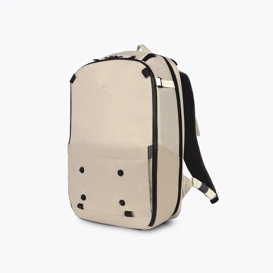 Hive Backpack Walnut Sand