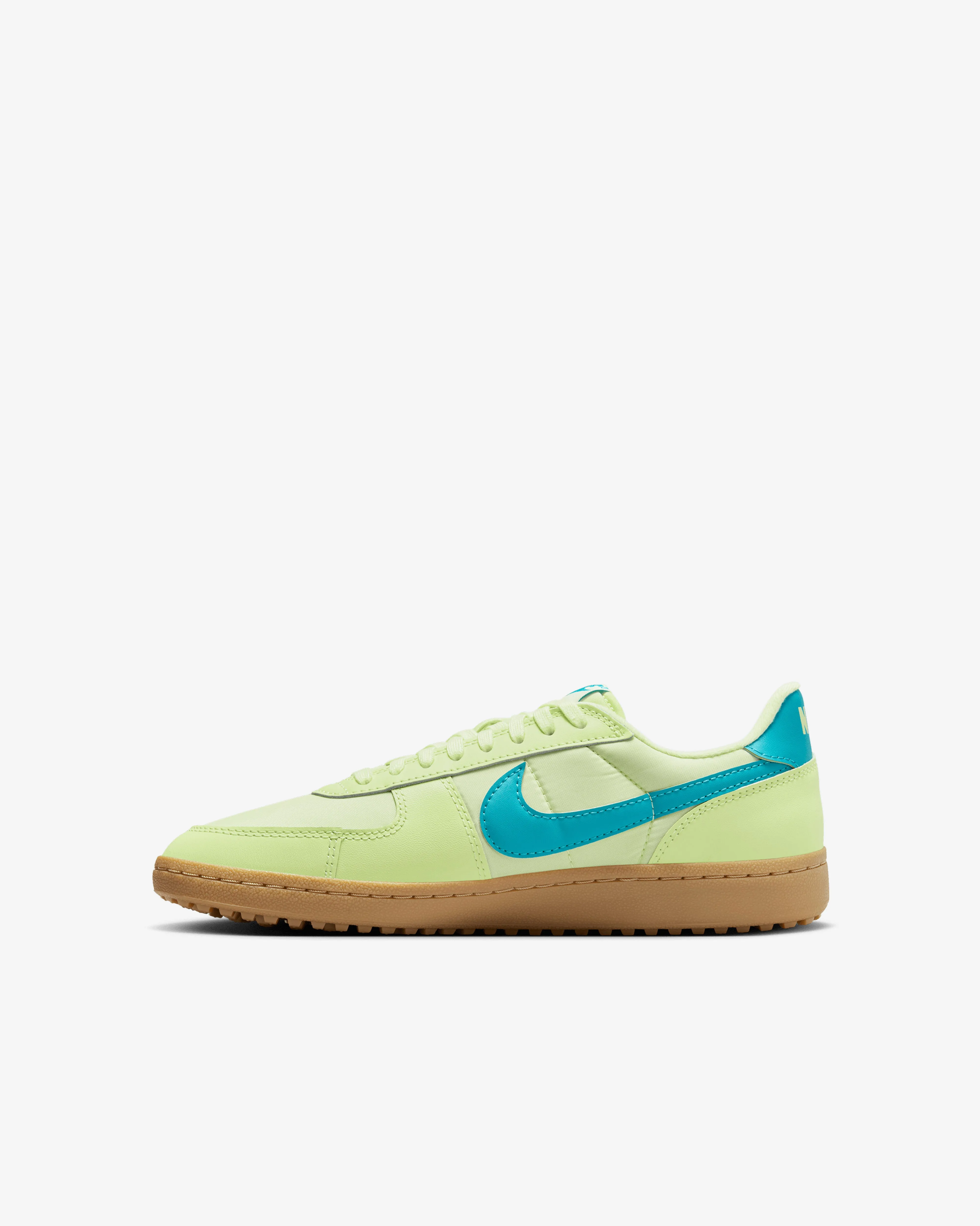 Nike - Field General 82 SP Sneakers - (Barely Volt)