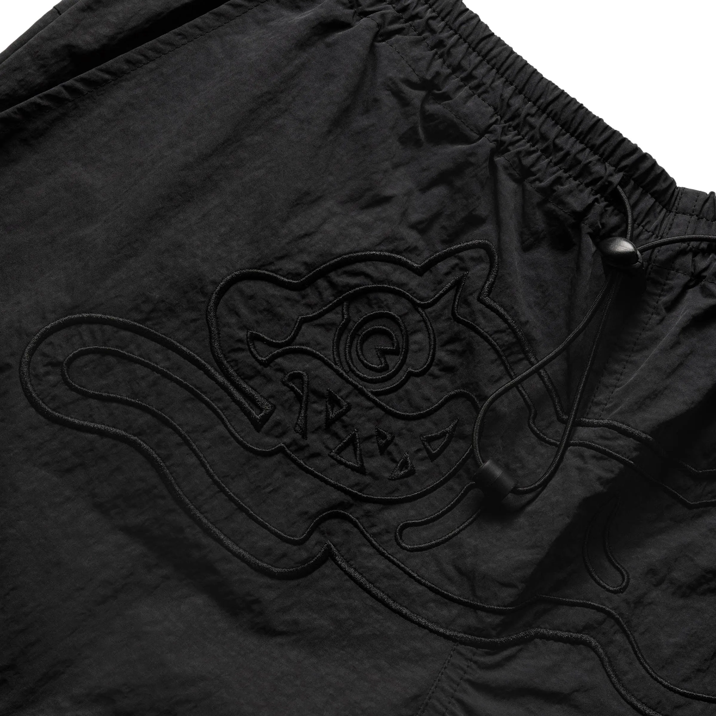 PINE SHORTS BLACK | BODEGA