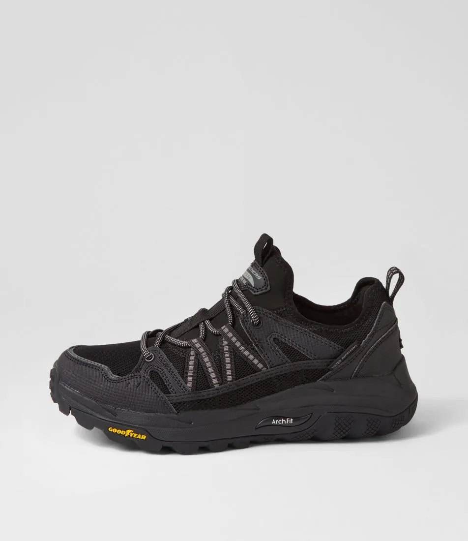 SKECHERS Arch Fit Skip Tracer Black Mesh Sneakers