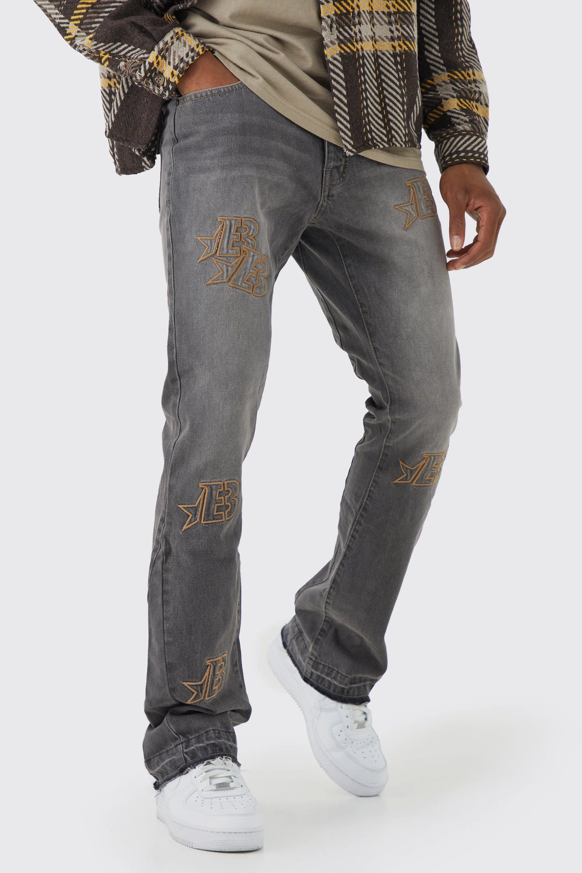 Slim Rigid Flare Distressed Applique Jeans