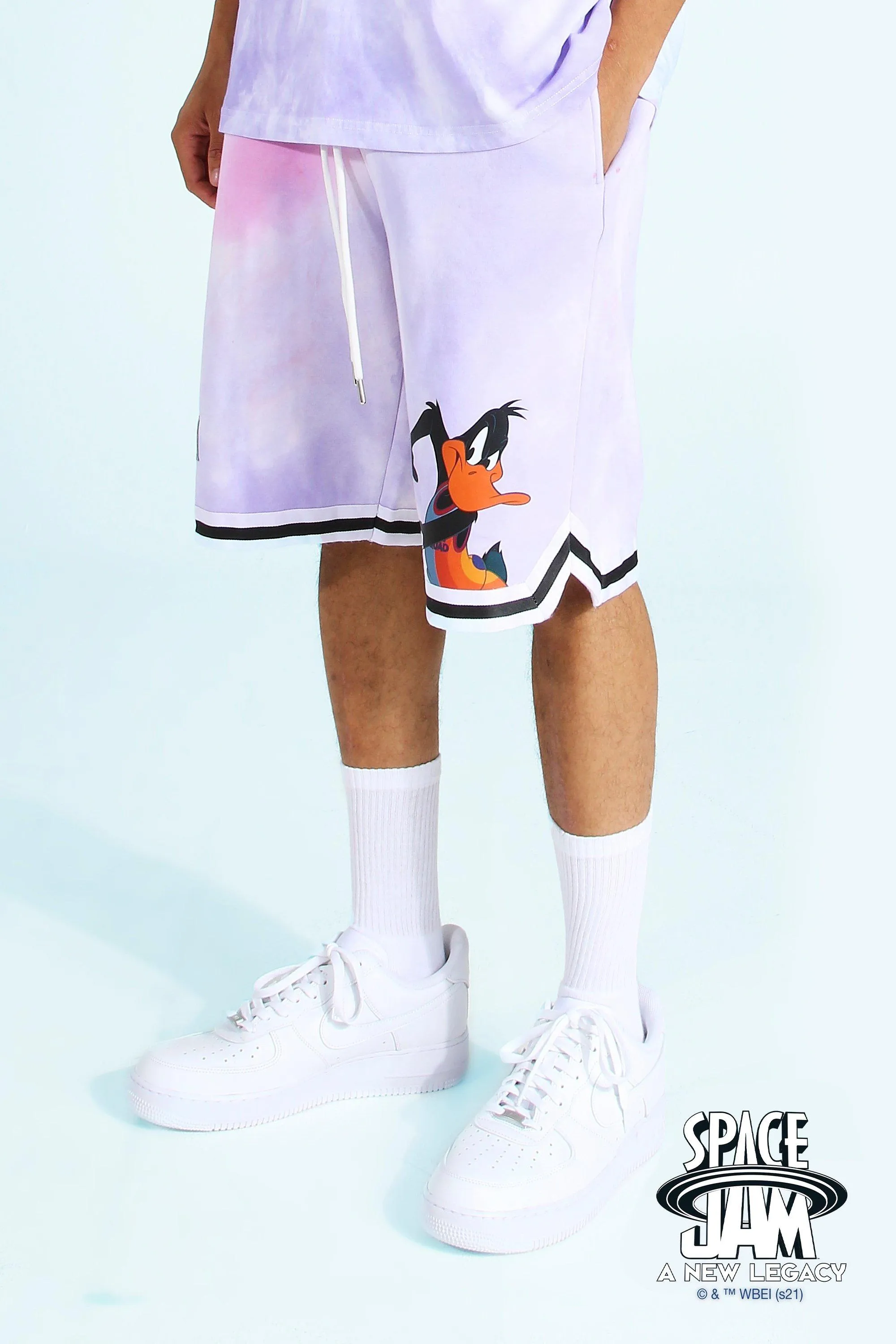 Space Jam Daffy Duck Basketball License Short