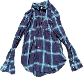 THE MINDY PROJECT: Mindy's Blue Flannel Shirt (L)