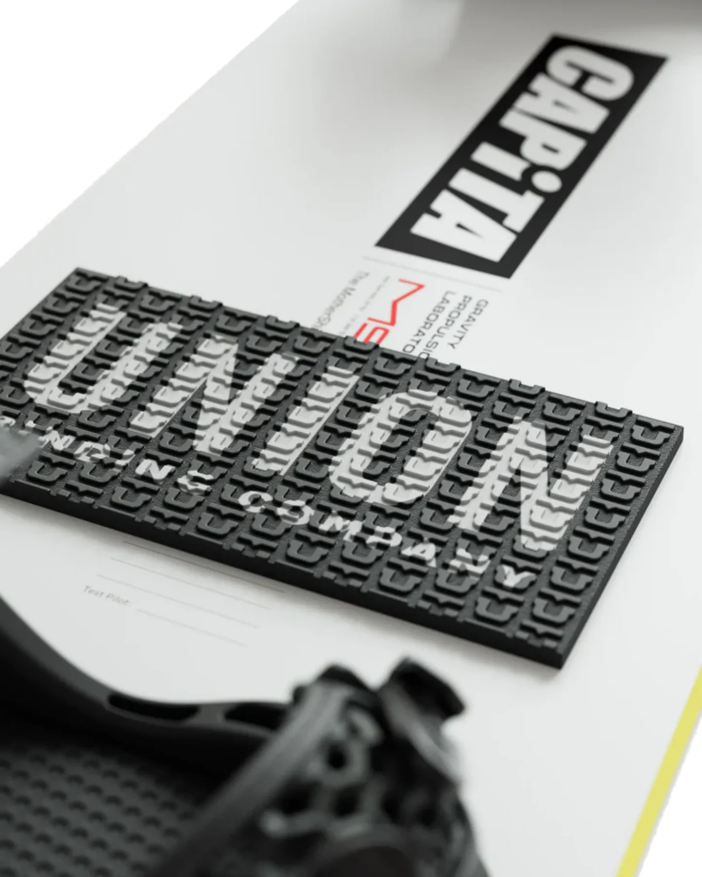 Union Surf Snowboard Stomp Pads