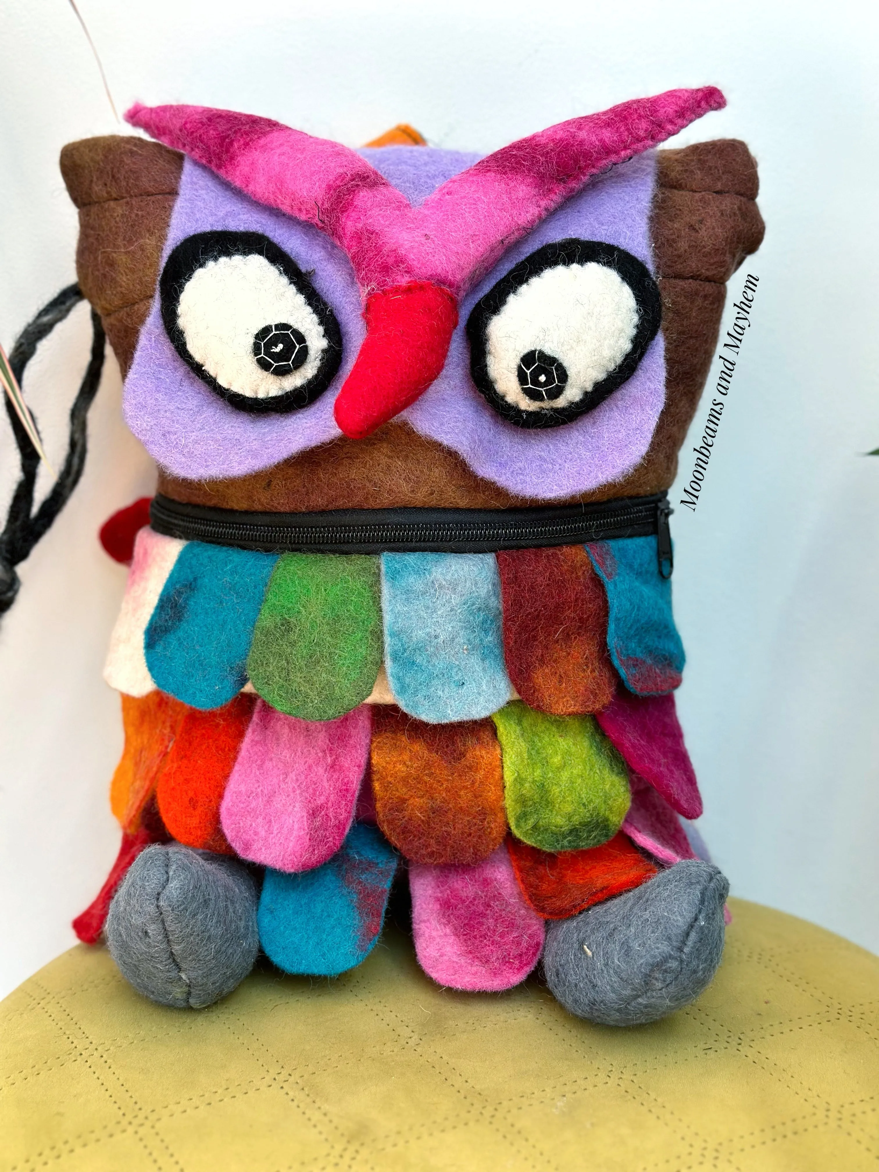 WONDERFUL FELTED OWL BACKPACK (FR13)